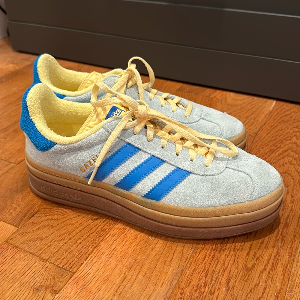 Women’s Adidas Gazelle’s